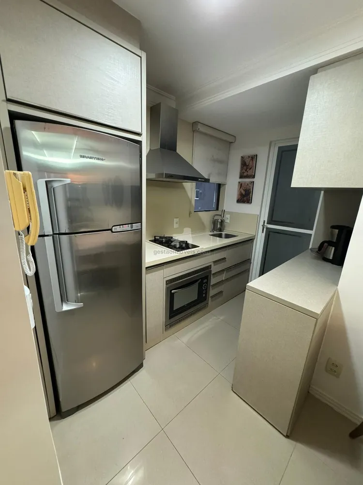 Apartamento, 3 quartos, 90 m² - Foto 2