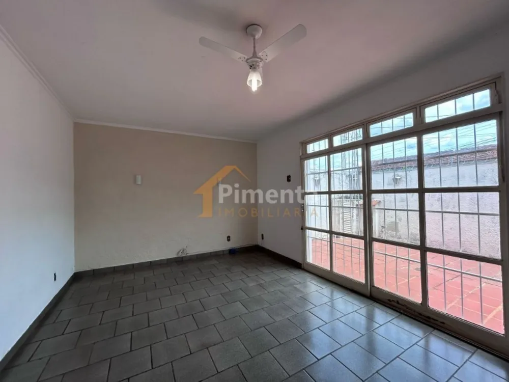 Casa, 3 quartos, 250 m² - Foto 3