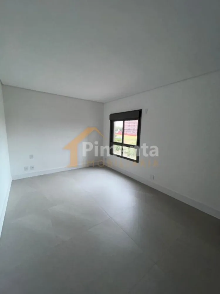 Apartamento, 3 quartos, 227 m² - Foto 9