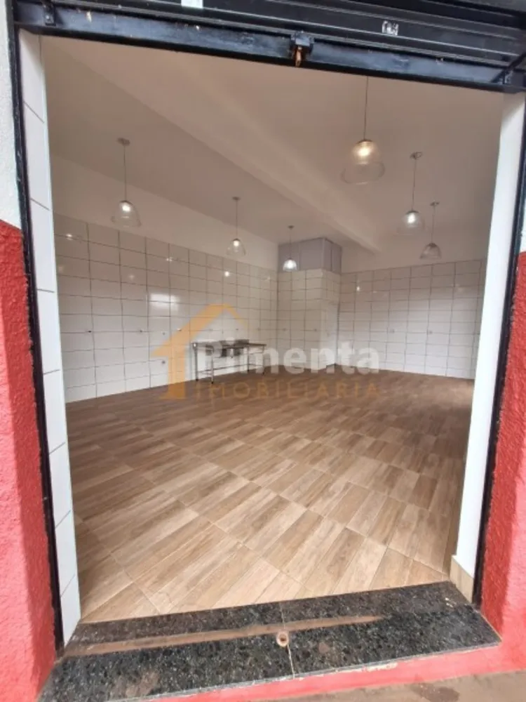 Prédio Inteiro, 67 m² - Foto 1