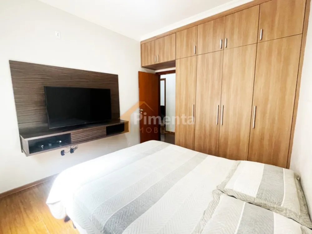 Casa, 3 quartos, 380 m² - Foto 4