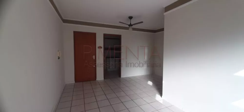 Apartamento à venda com 2 quartos, 75m² - Foto 2