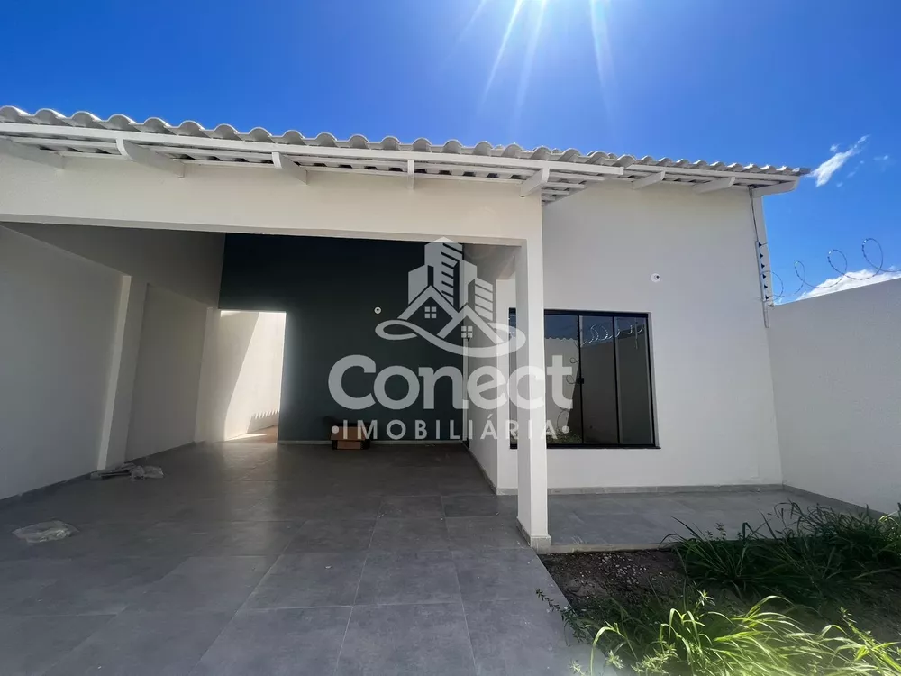 Casa à venda com 3 quartos, 290m² - Foto 1