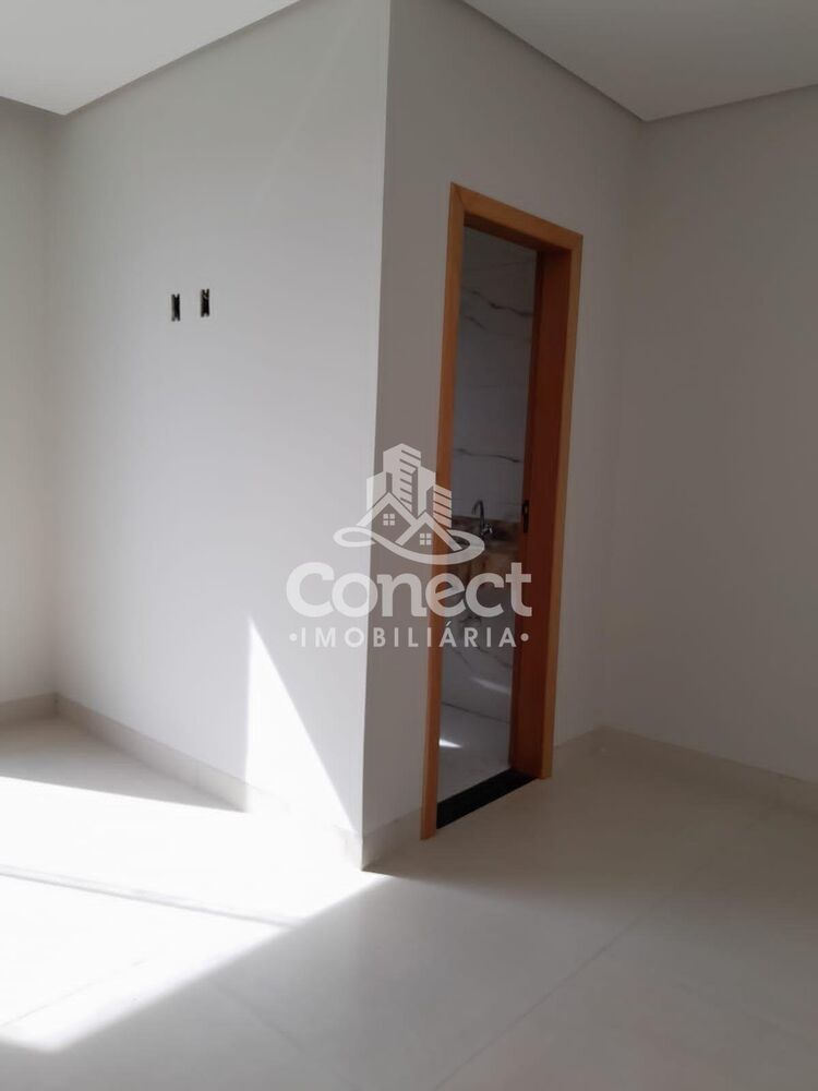 Casa à venda com 3 quartos, 136m² - Foto 3