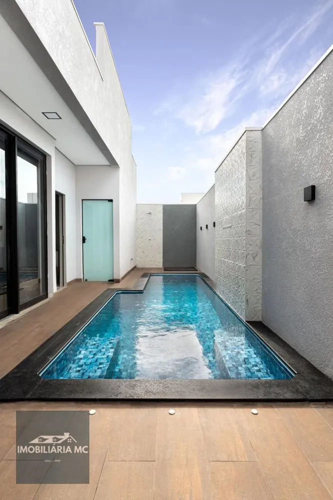 Casa, 3 quartos, 197 m² - Foto 2