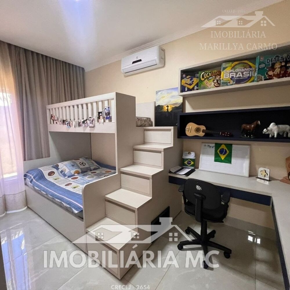 Casa à venda com 3 quartos, 250m² - Foto 4