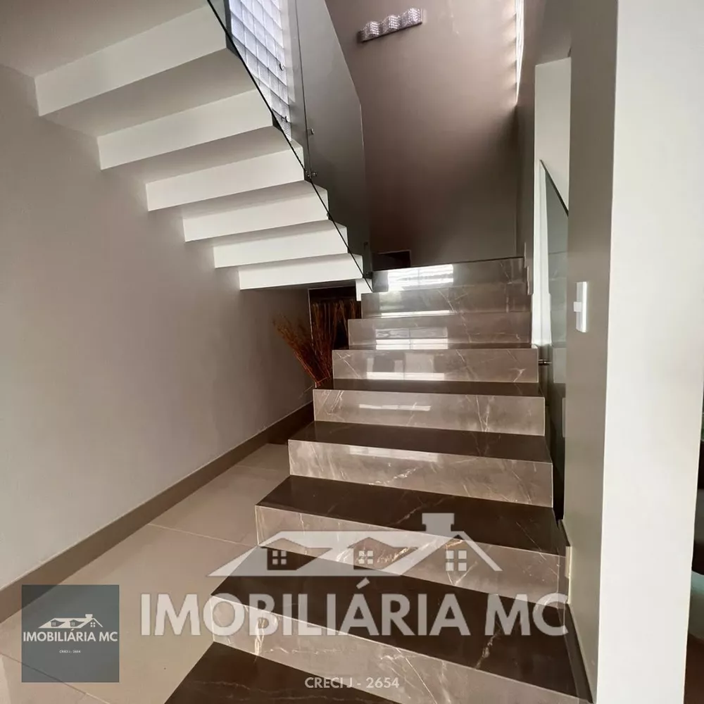 Casa à venda com 4 quartos, 472m² - Foto 3