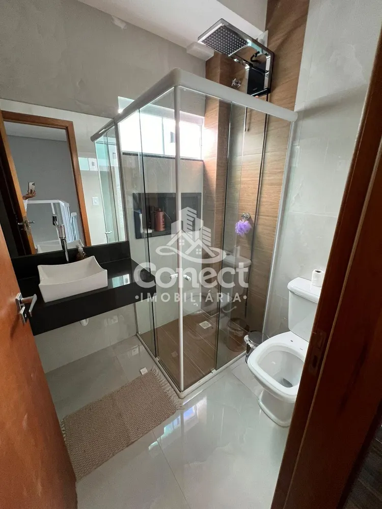 Casa, 2 quartos, 240 m² - Foto 1