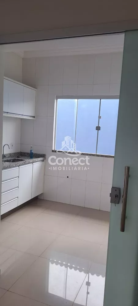 Casa à venda com 3 quartos, 125m² - Foto 4