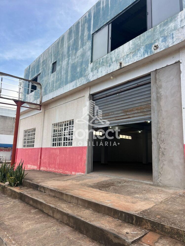 Casa à venda com 3 quartos - Foto 1