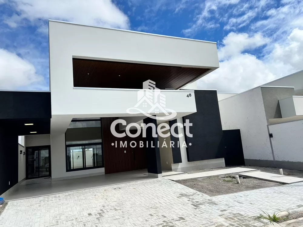 Casa de Condomínio à venda com 3 quartos, 206m² - Foto 2