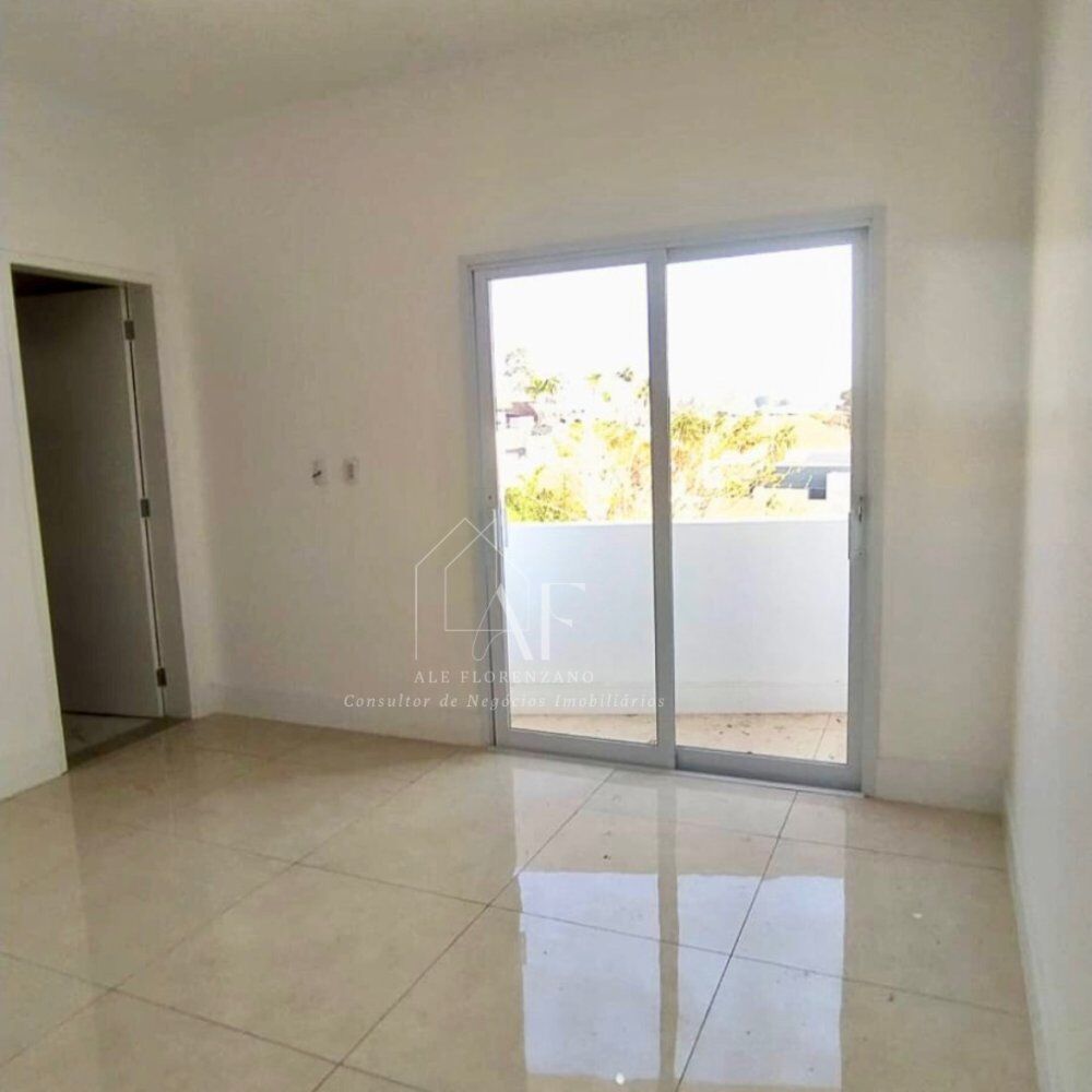 Casa à venda com 3 quartos, 90m² - Foto 3