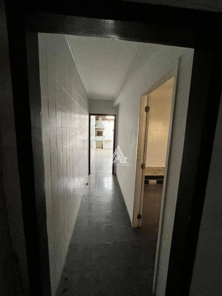 Sobrado, 3 quartos, 202 m² - Foto 1