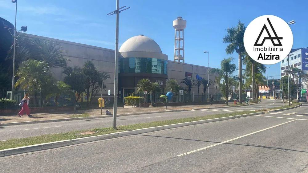 Depósito-Galpão, 1200 m² - Foto 1