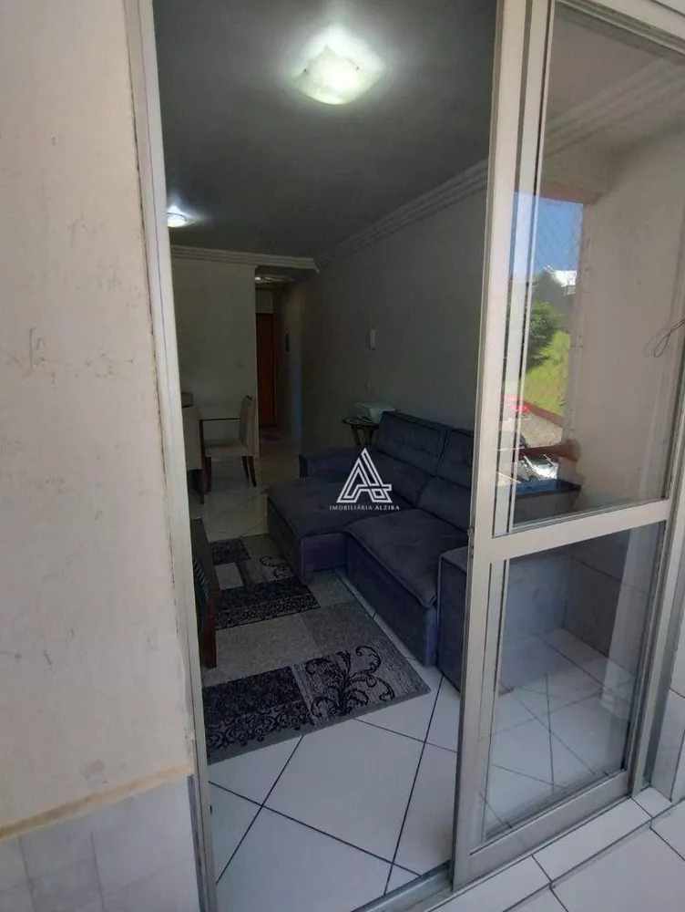 Apartamento à venda com 2 quartos, 57m² - Foto 4