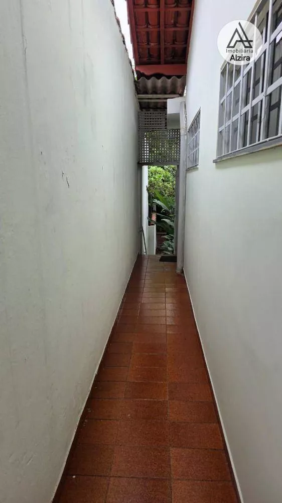 Casa, 3 quartos, 249 m² - Foto 2