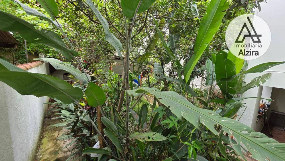 Casa, 3 quartos, 249 m² - Foto 16