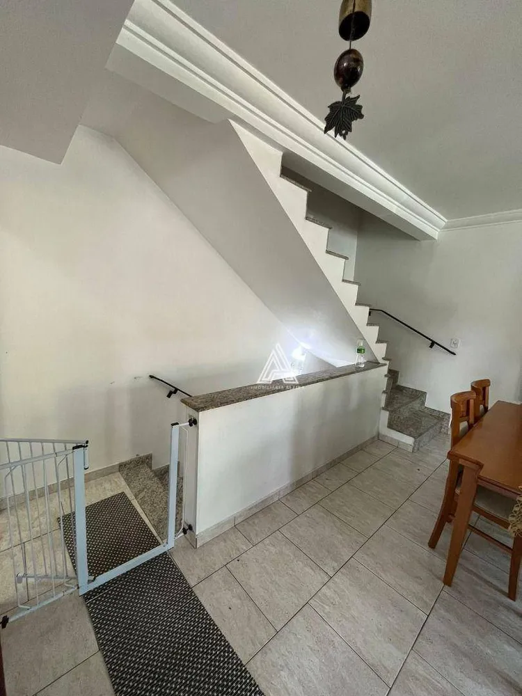 Sobrado, 3 quartos, 151 m² - Foto 1