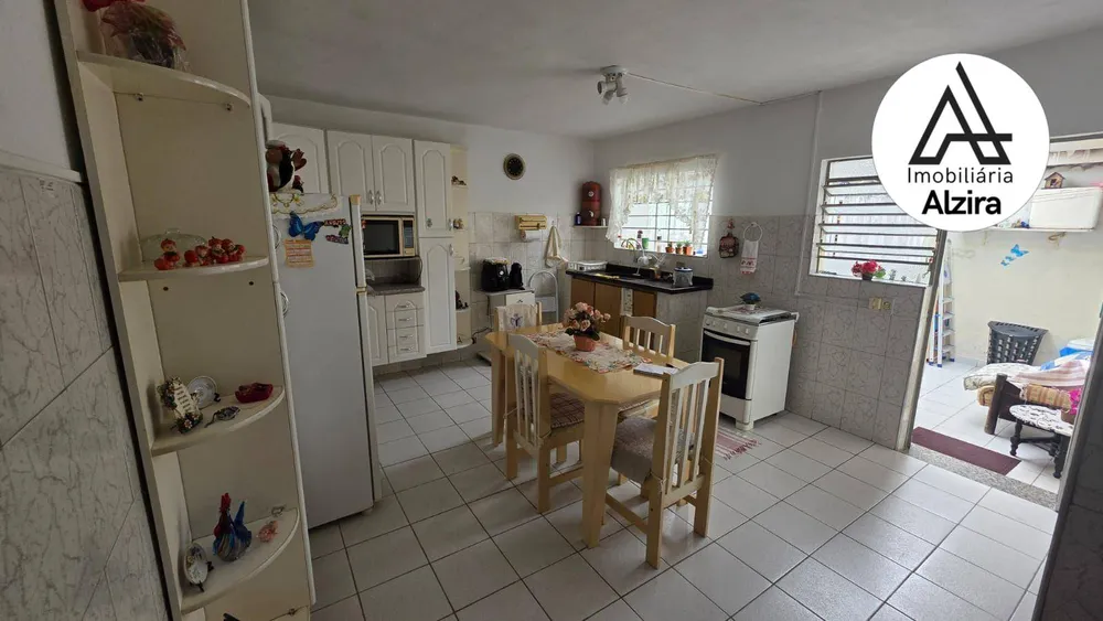 Casa, 3 quartos, 118 m² - Foto 1