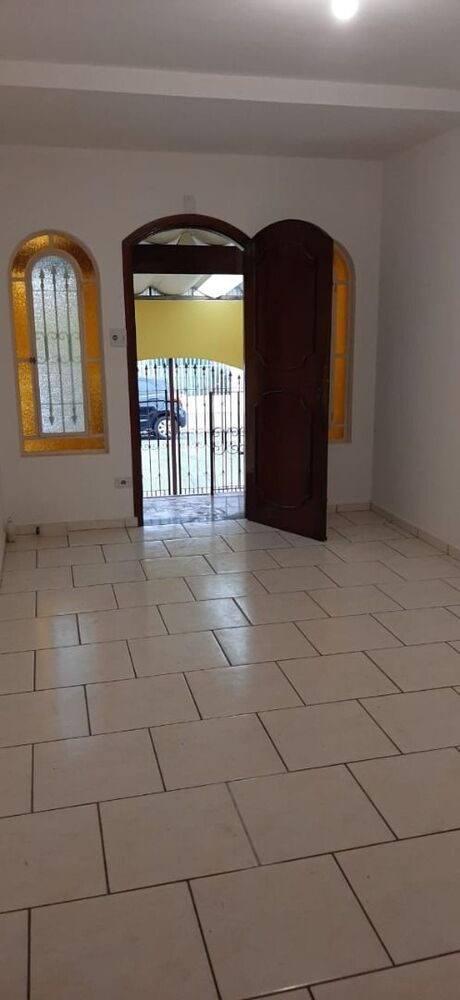 Casa, 3 quartos, 121 m² - Foto 1