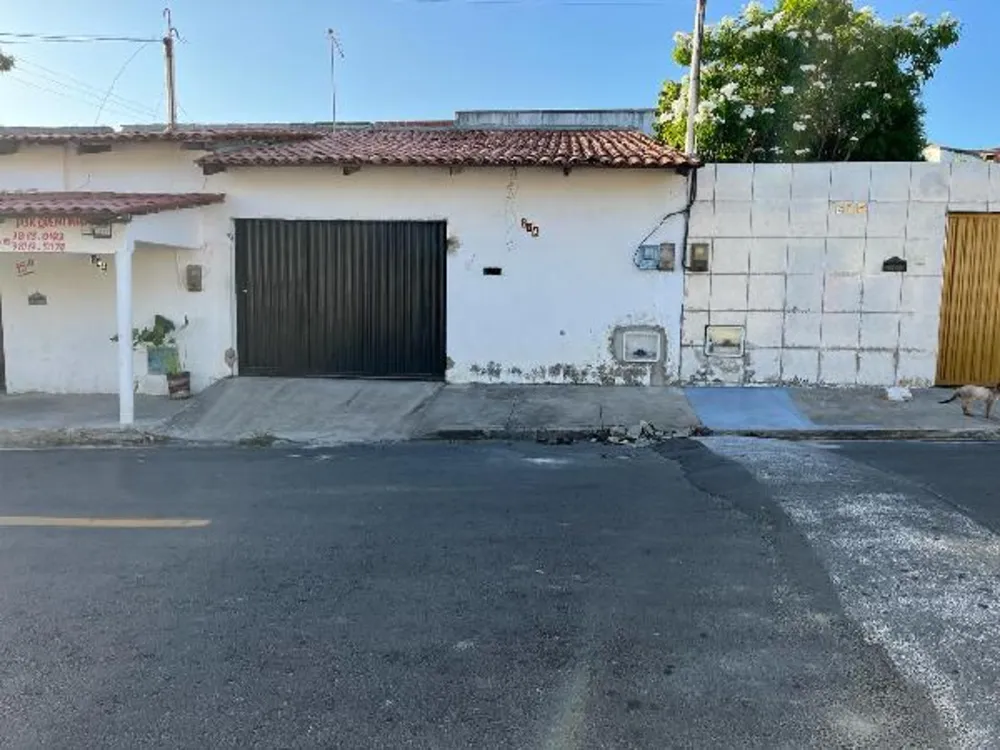 Casa, 2 quartos, 282 m² - Foto 2