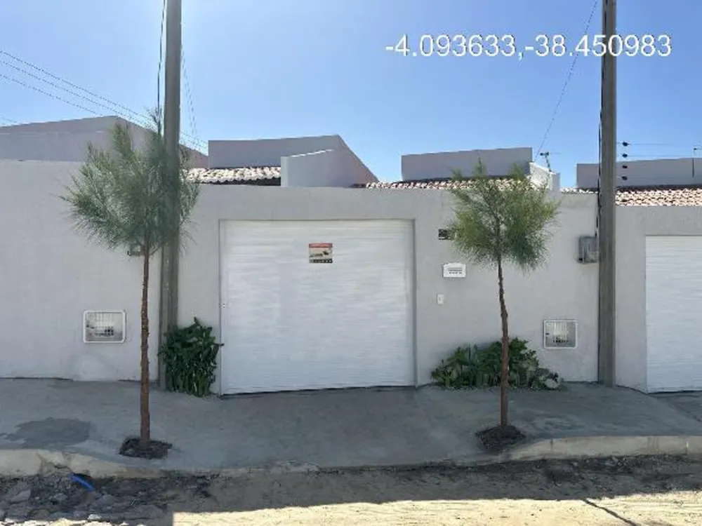 Casa, 2 quartos, 226 m² - Foto 1
