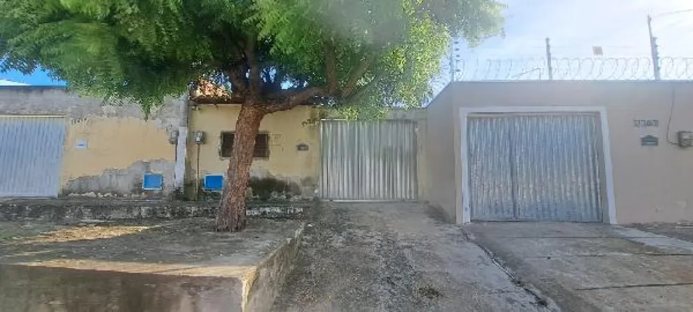 Casa, 2 quartos, 396 m² - Foto 1