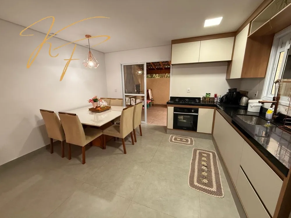 Casa, 3 quartos, 107 m² - Foto 2