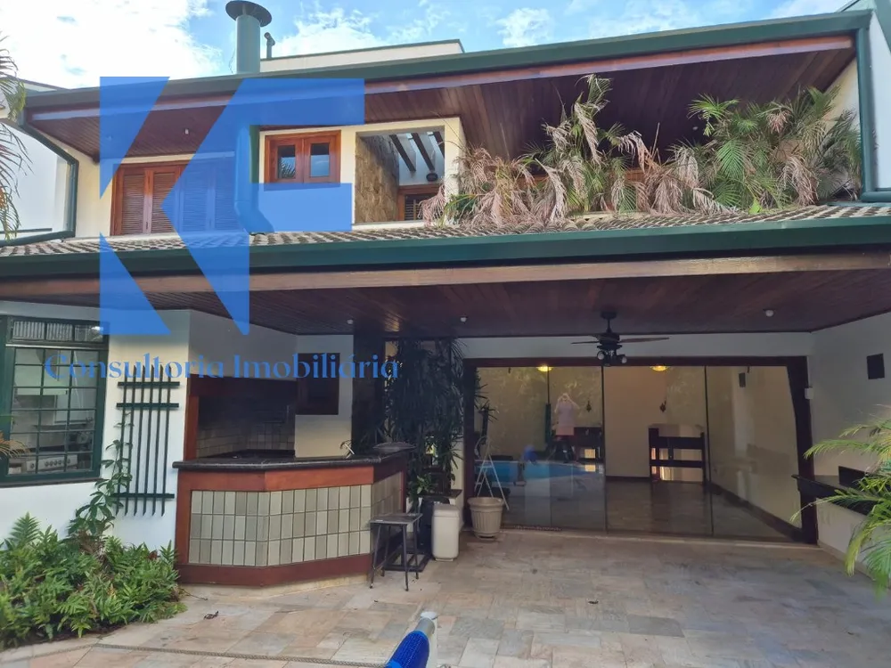 Casa, 4 quartos, 312 m² - Foto 1