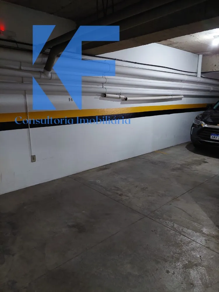Apartamento, 3 quartos, 242 m² - Foto 2