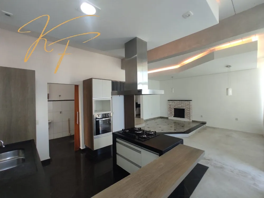Casa, 3 quartos, 360 m² - Foto 1
