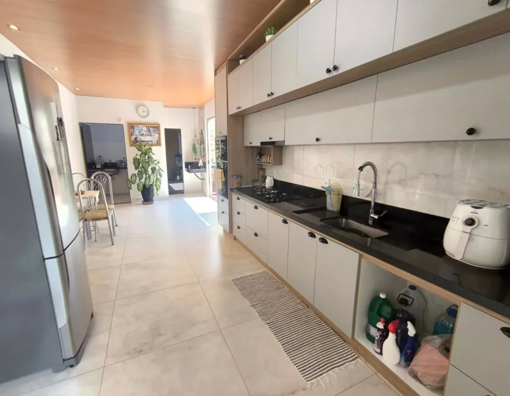 Casa, 3 quartos, 146 m² - Foto 3