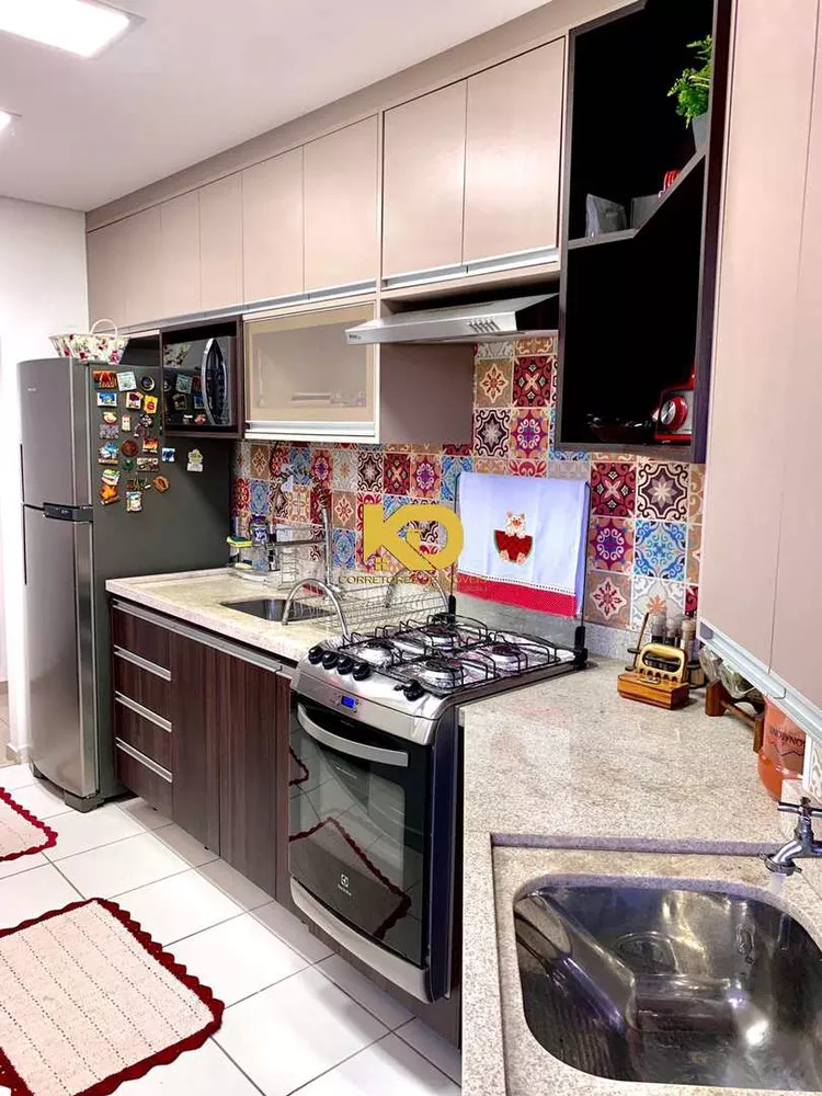 Apartamento à venda com 2 quartos, 65m² - Foto 6