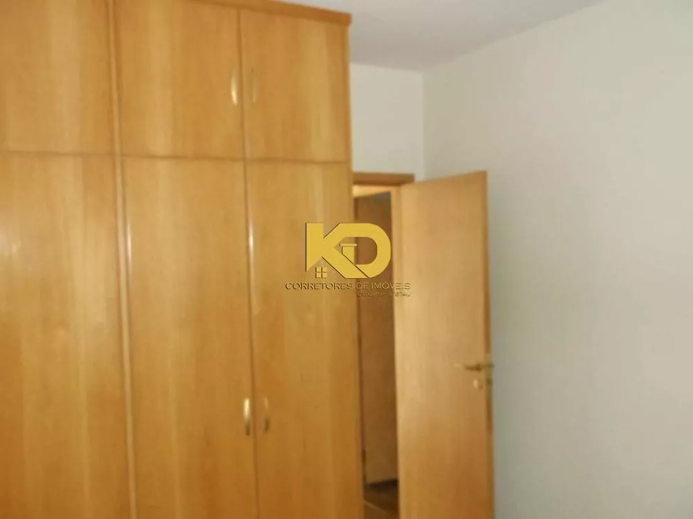 Apartamento à venda com 2 quartos, 64m² - Foto 4