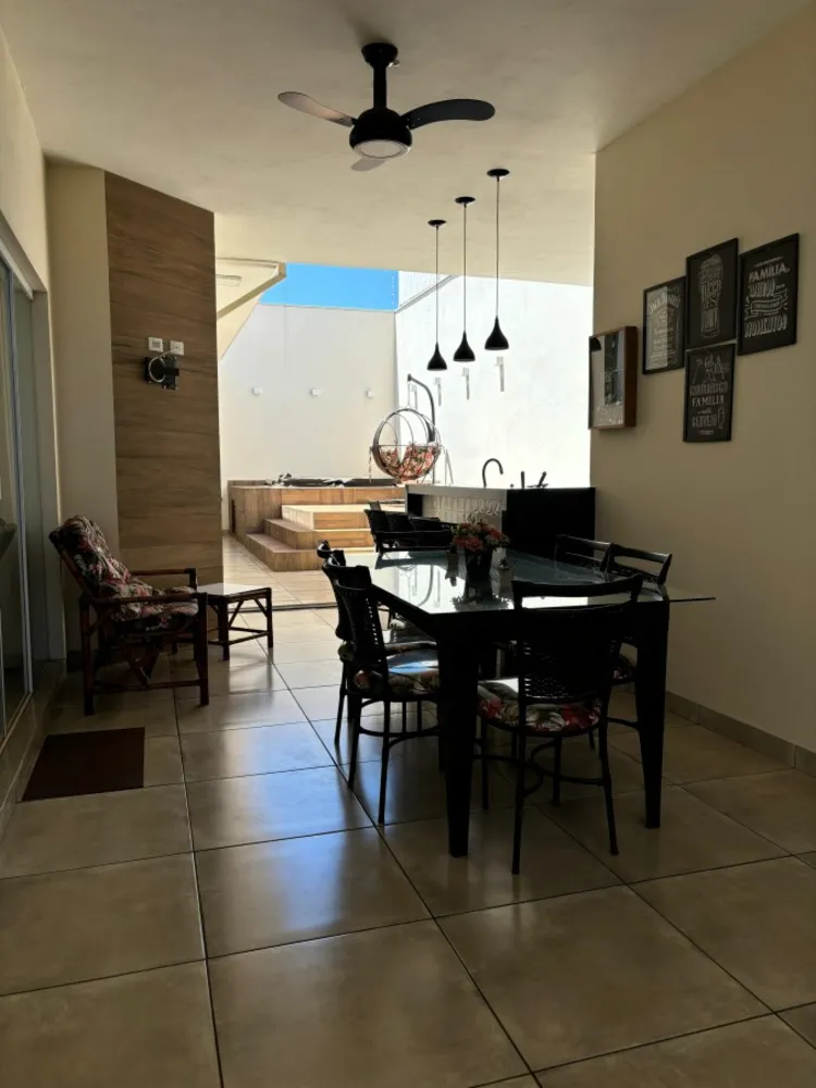 Casa, 3 quartos - Foto 1
