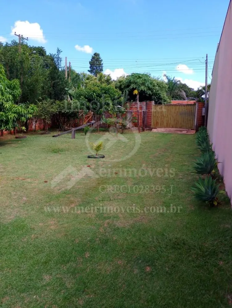 Chácara, 2 quartos, 1025 m² - Foto 1