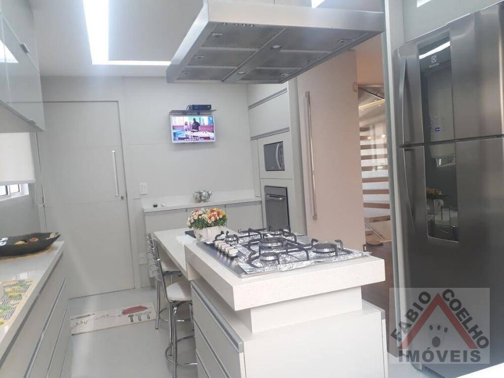 Sobrado, 4 quartos, 240 m² - Foto 14