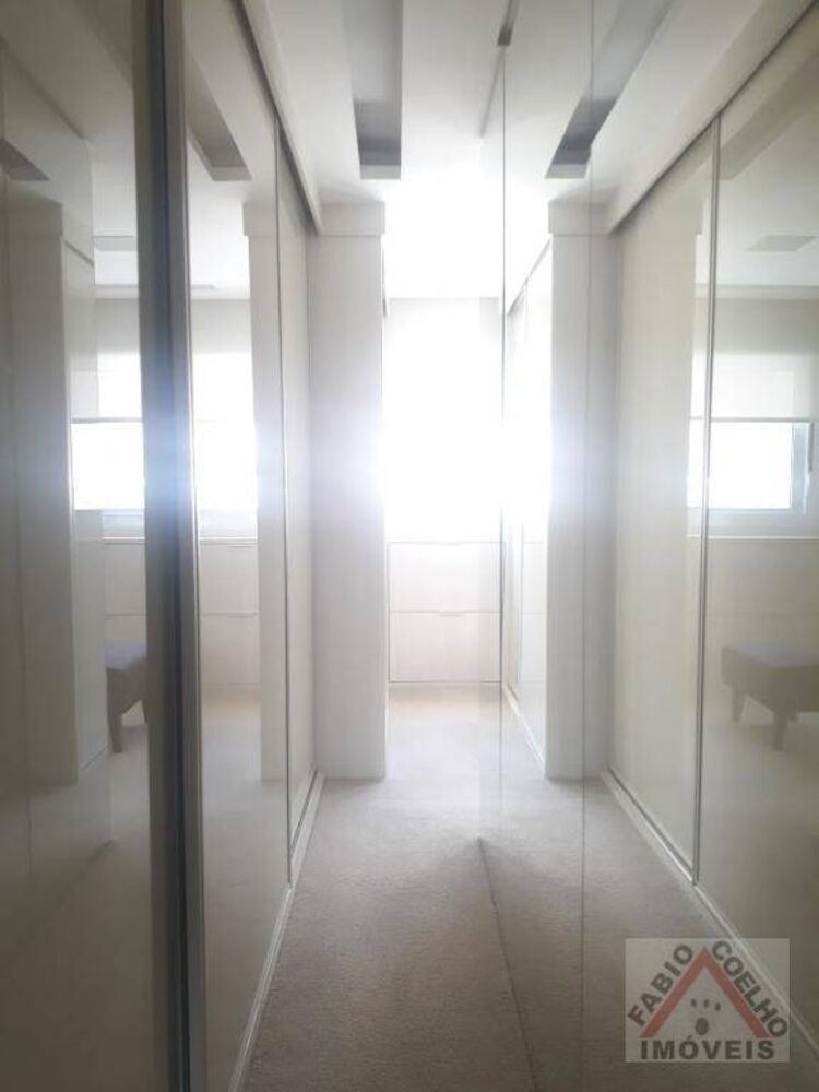 Sobrado, 4 quartos, 240 m² - Foto 4