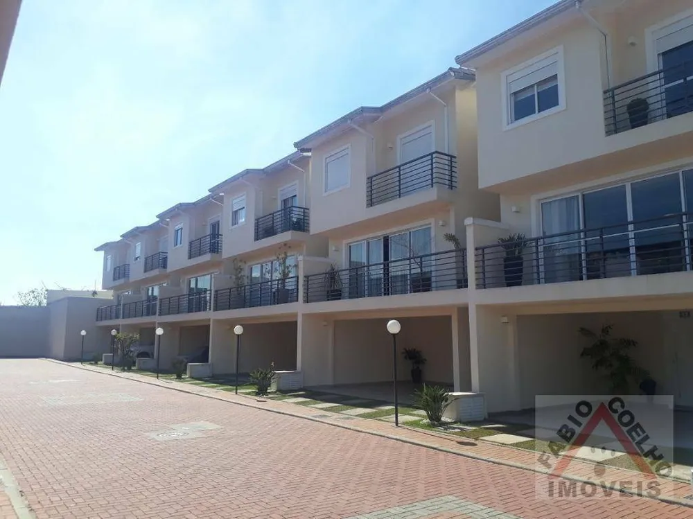 Sobrado, 4 quartos, 240 m² - Foto 2