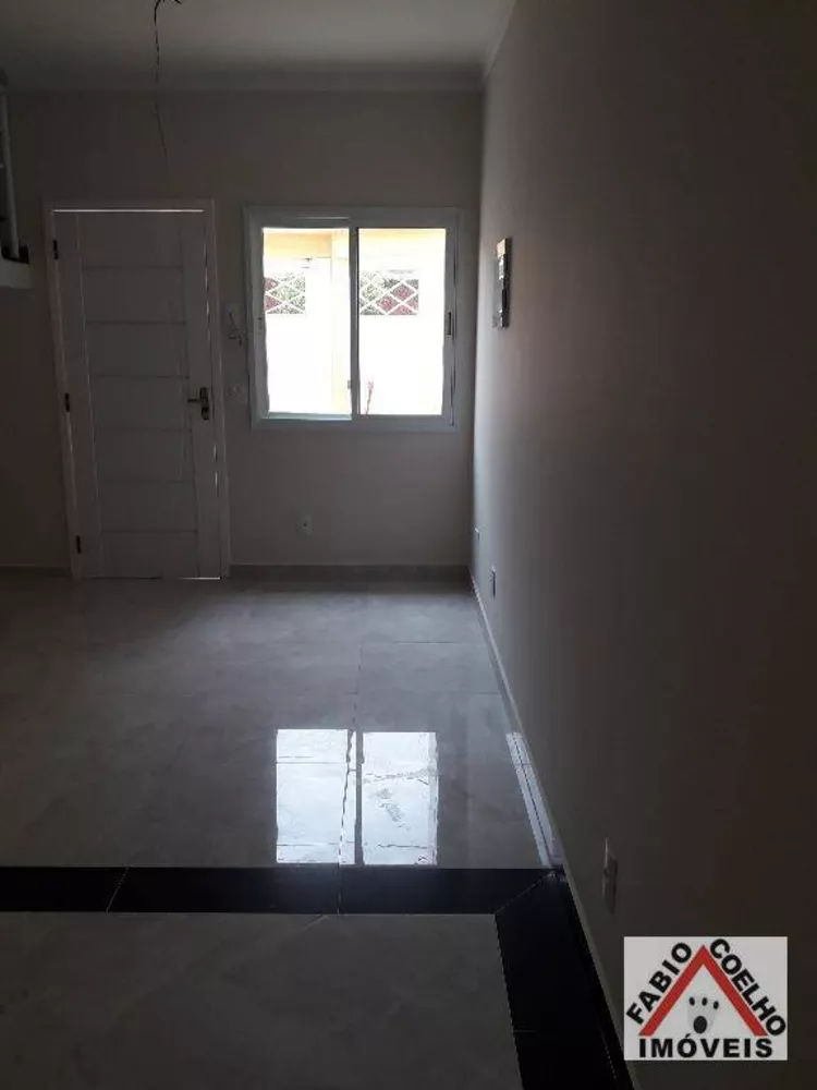 Sobrado à venda com 3 quartos, 77m² - Foto 4