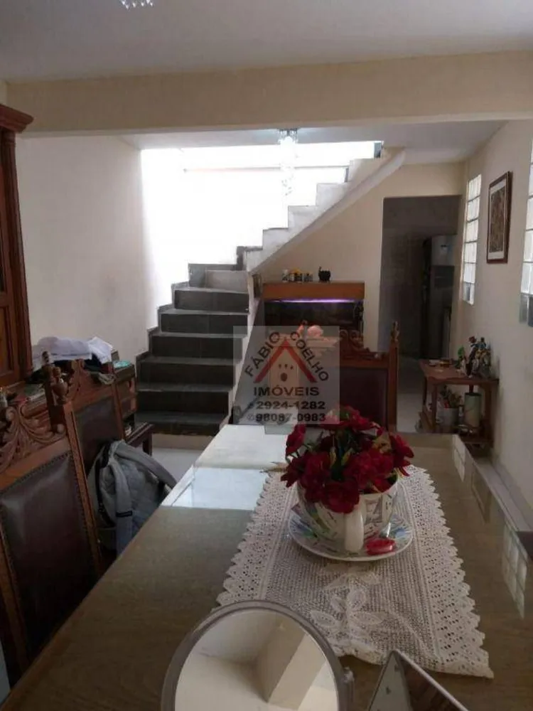 Casa, 3 quartos, 200 m² - Foto 2
