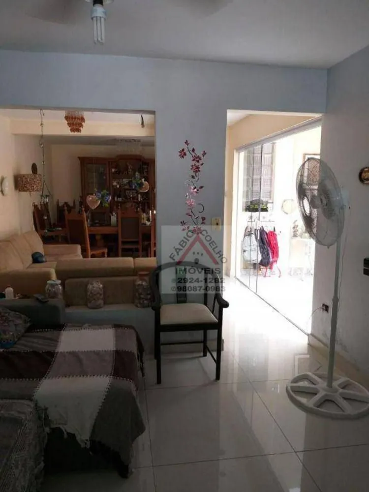 Casa, 3 quartos, 200 m² - Foto 10
