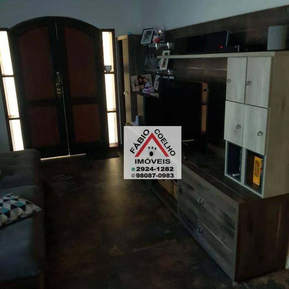 Casa, 3 quartos, 250 m² - Foto 11