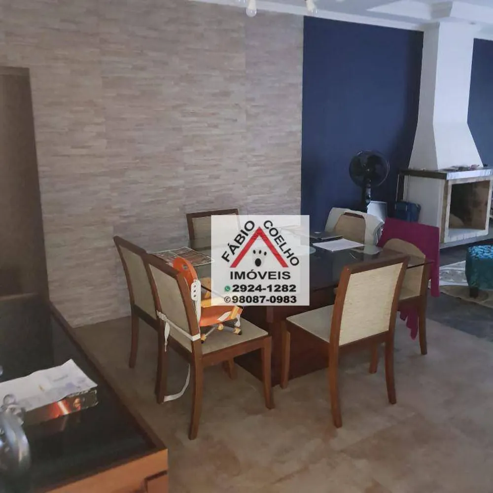 Casa, 3 quartos, 250 m² - Foto 8