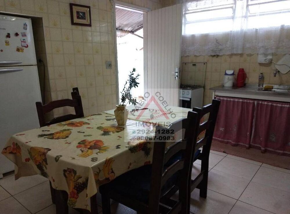 Casa, 2 quartos, 152 m² - Foto 2