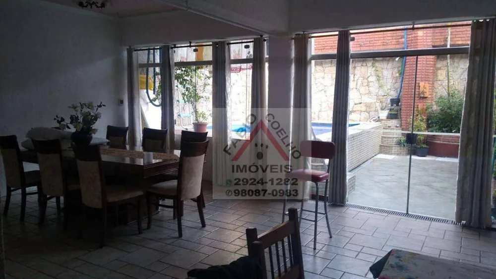 Casa, 4 quartos, 250 m² - Foto 12