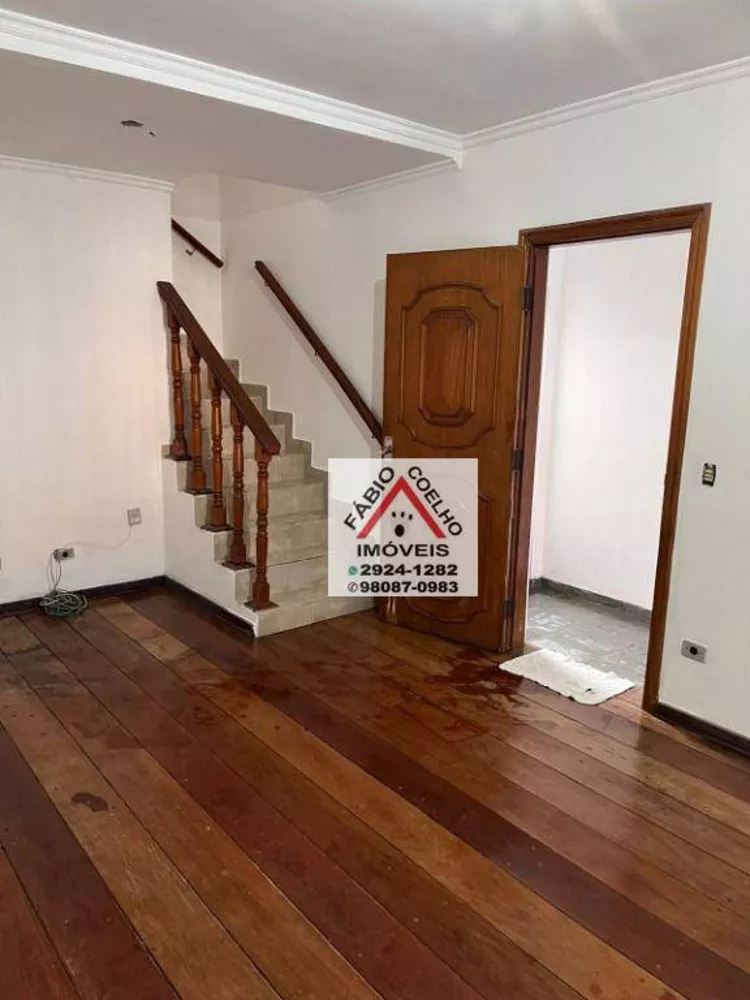 Sobrado à venda com 3 quartos, 140m² - Foto 1