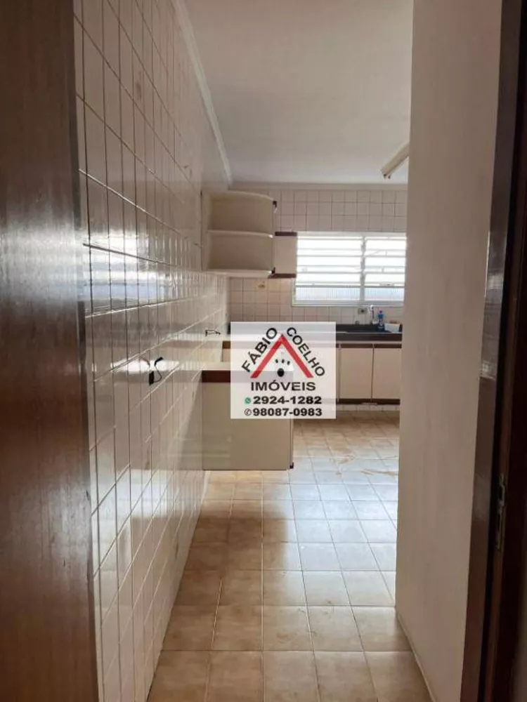 Sobrado à venda com 3 quartos, 140m² - Foto 4