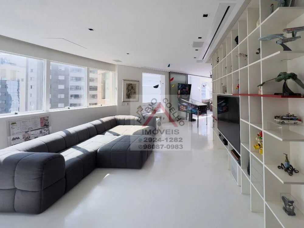 Cobertura, 3 quartos, 202 m² - Foto 1