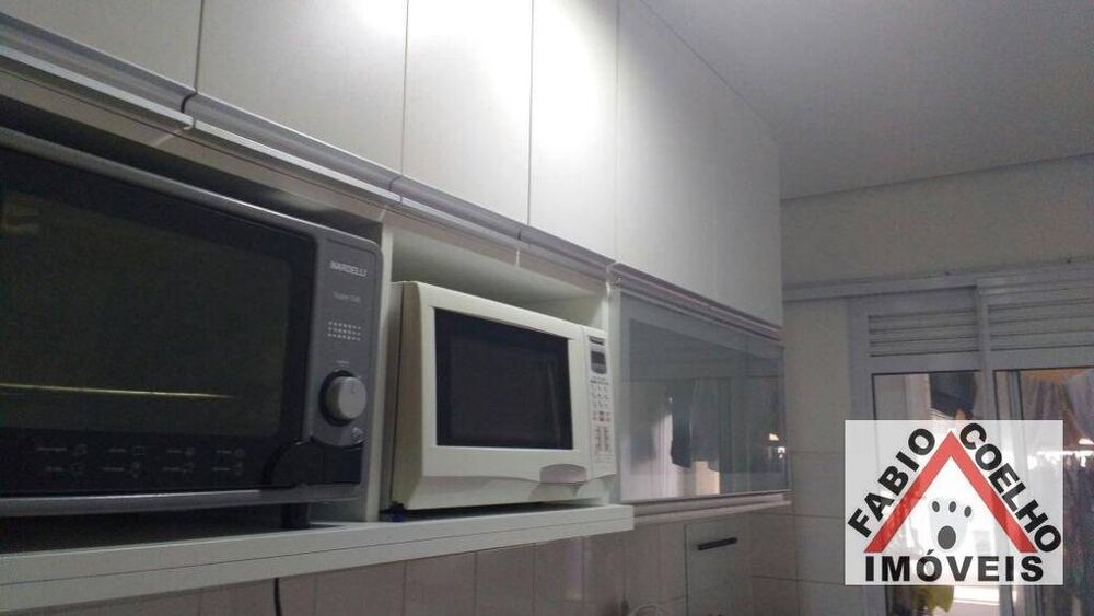 Apartamento à venda com 3 quartos, 74m² - Foto 3